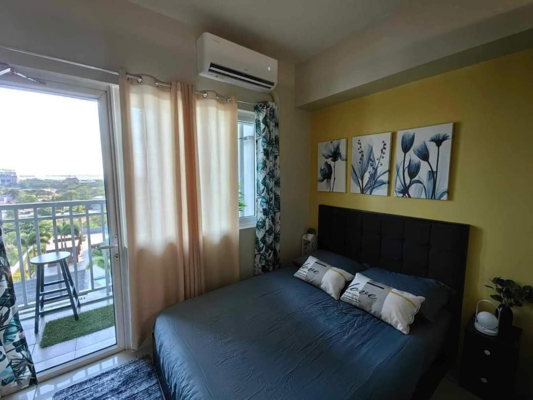 Smdc Breeze Residences By Dominga Manila Exterior photo